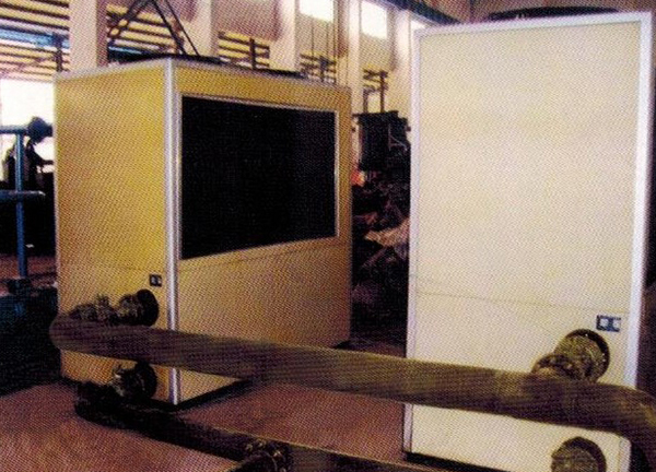 油冷機廠家表面清洗方式 油冷機廠家表面清洗方式