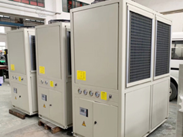 油冷機(jī)停用后的維護(hù)保養(yǎng) 油冷機(jī)停用后的維護(hù)保養(yǎng)